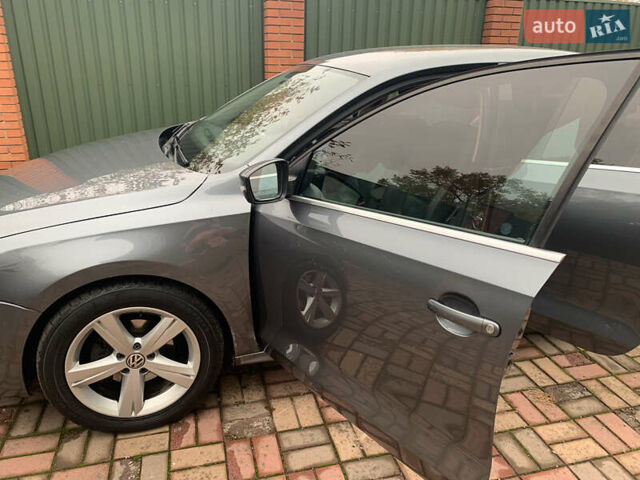 Сірий Фольксваген Джетта, об'ємом двигуна 2.5 л та пробігом 279 тис. км за 7200 $, фото 14 на Automoto.ua