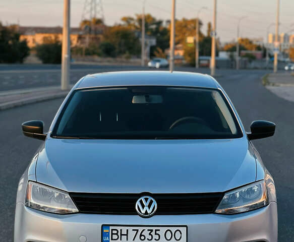 Серый Фольксваген Джетта, объемом двигателя 1.98 л и пробегом 317 тыс. км за 7400 $, фото 2 на Automoto.ua