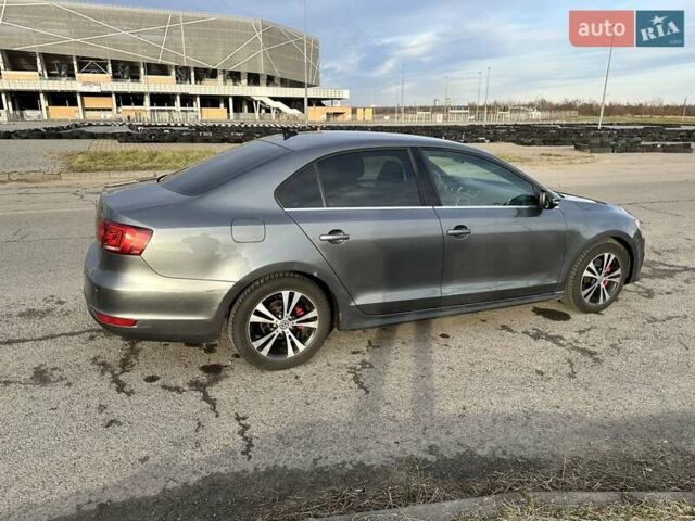 Серый Фольксваген Джетта, объемом двигателя 2 л и пробегом 167 тыс. км за 11000 $, фото 9 на Automoto.ua