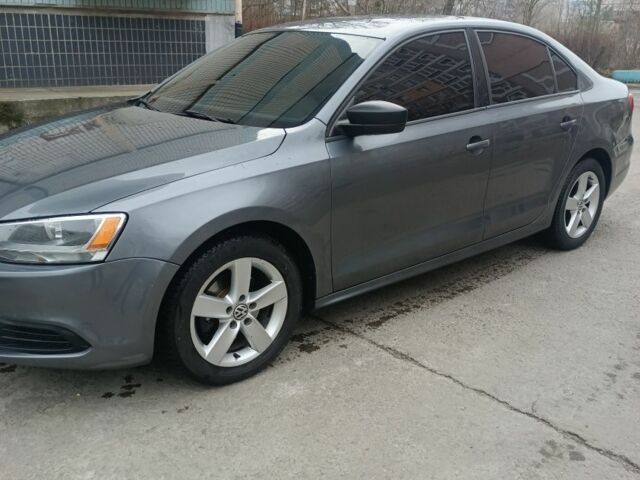 Серый Фольксваген Джетта, объемом двигателя 2 л и пробегом 132 тыс. км за 8000 $, фото 4 на Automoto.ua