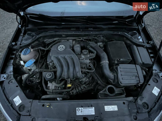 Серый Фольксваген Джетта, объемом двигателя 1.98 л и пробегом 185 тыс. км за 9300 $, фото 13 на Automoto.ua