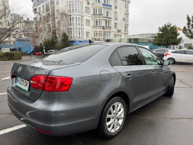 Серый Фольксваген Джетта, объемом двигателя 1.8 л и пробегом 199 тыс. км за 7599 $, фото 7 на Automoto.ua