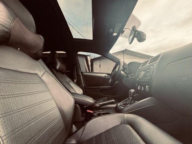 Серый Фольксваген Джетта, объемом двигателя 2.5 л и пробегом 208 тыс. км за 7999 $, фото 22 на Automoto.ua