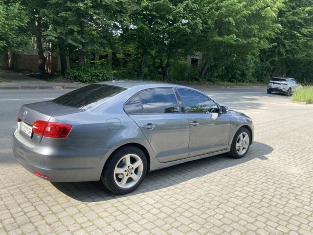 Серый Фольксваген Джетта, объемом двигателя 1.8 л и пробегом 322 тыс. км за 8200 $, фото 13 на Automoto.ua