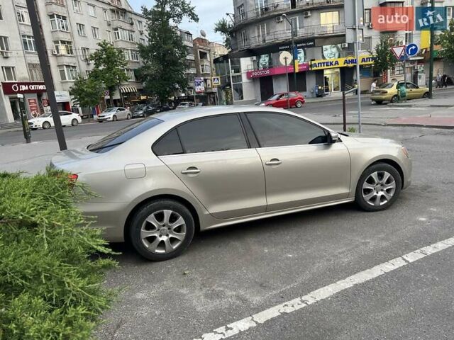 Сірий Фольксваген Джетта, об'ємом двигуна 2.48 л та пробігом 218 тис. км за 8900 $, фото 3 на Automoto.ua