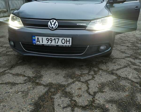 Серый Фольксваген Джетта, объемом двигателя 1.39 л и пробегом 223 тыс. км за 9900 $, фото 22 на Automoto.ua