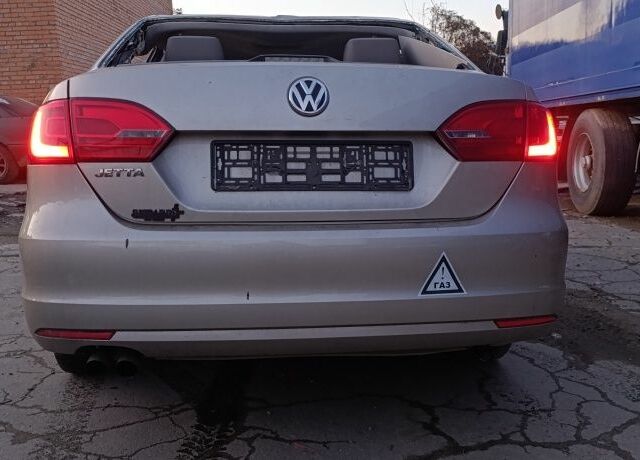 Серый Фольксваген Джетта, объемом двигателя 2 л и пробегом 173 тыс. км за 4300 $, фото 11 на Automoto.ua