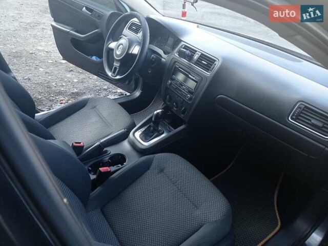 Серый Фольксваген Джетта, объемом двигателя 2 л и пробегом 196 тыс. км за 8200 $, фото 8 на Automoto.ua