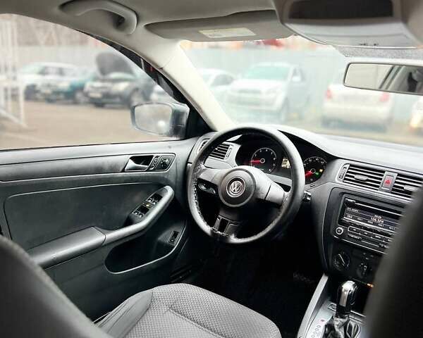 Серый Фольксваген Джетта, объемом двигателя 1.98 л и пробегом 222 тыс. км за 7900 $, фото 6 на Automoto.ua