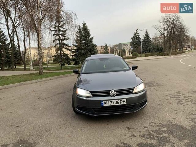 Сірий Фольксваген Джетта, об'ємом двигуна 2 л та пробігом 260 тис. км за 8500 $, фото 1 на Automoto.ua