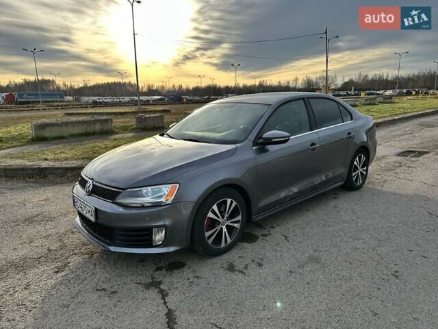 Серый Фольксваген Джетта, объемом двигателя 2 л и пробегом 167 тыс. км за 11000 $, фото 1 на Automoto.ua