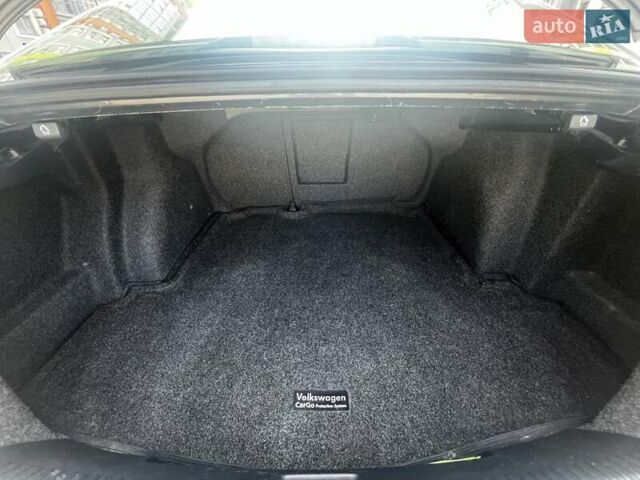 Сірий Фольксваген Джетта, об'ємом двигуна 1.8 л та пробігом 139 тис. км за 9000 $, фото 10 на Automoto.ua