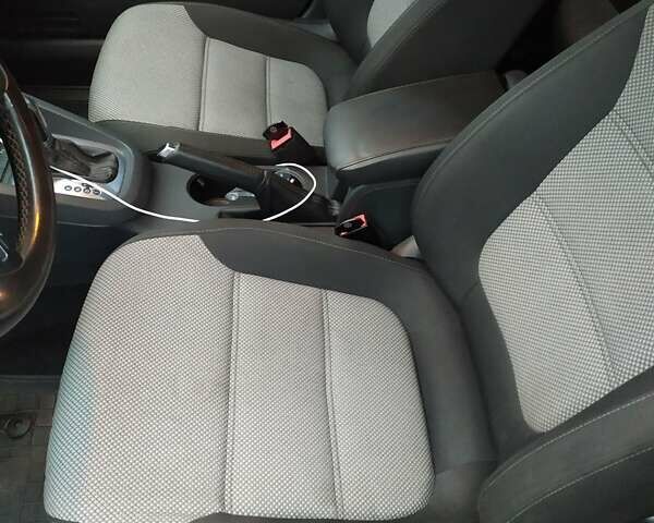 Серый Фольксваген Джетта, объемом двигателя 1.39 л и пробегом 223 тыс. км за 9900 $, фото 20 на Automoto.ua