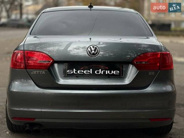 Сірий Фольксваген Джетта, об'ємом двигуна 1.8 л та пробігом 253 тис. км за 9999 $, фото 6 на Automoto.ua