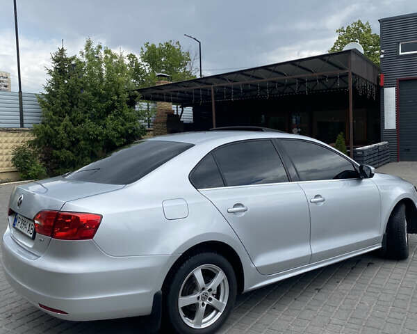 Сірий Фольксваген Джетта, об'ємом двигуна 1.9 л та пробігом 250 тис. км за 10000 $, фото 3 на Automoto.ua