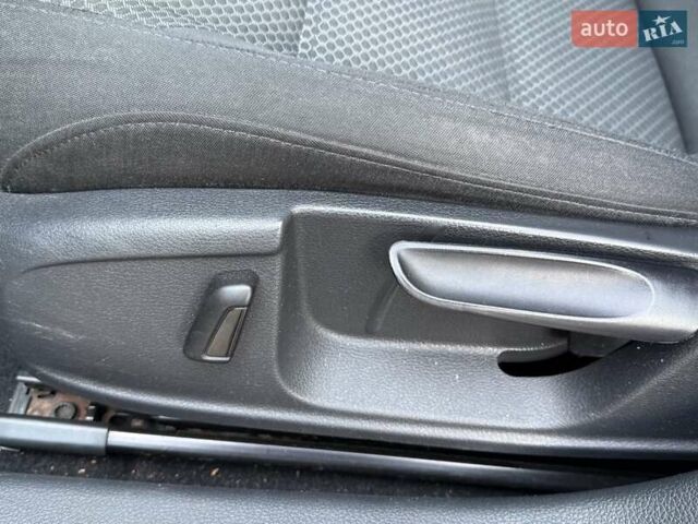 Сірий Фольксваген Джетта, об'ємом двигуна 1.98 л та пробігом 219 тис. км за 7999 $, фото 32 на Automoto.ua