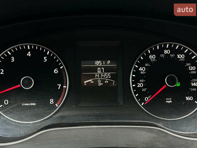 Серый Фольксваген Джетта, объемом двигателя 1.8 л и пробегом 141 тыс. км за 9999 $, фото 19 на Automoto.ua