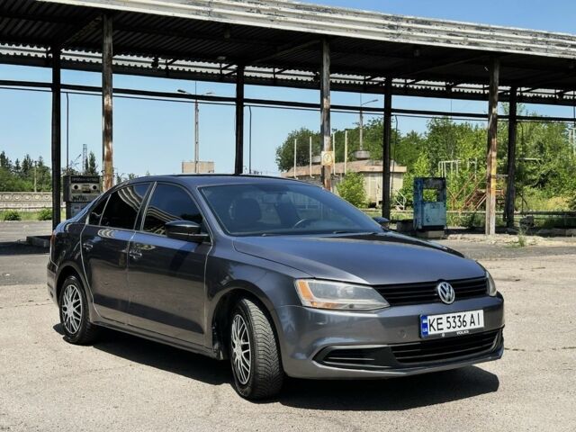 Серый Фольксваген Джетта, объемом двигателя 2 л и пробегом 318 тыс. км за 7100 $, фото 3 на Automoto.ua