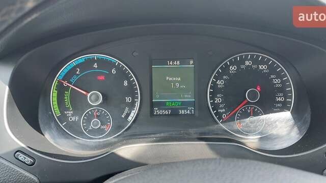 Серый Фольксваген Джетта, объемом двигателя 1.4 л и пробегом 250 тыс. км за 10450 $, фото 2 на Automoto.ua