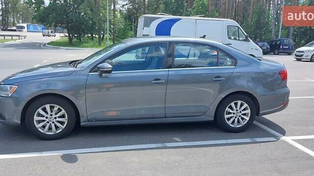 Серый Фольксваген Джетта, объемом двигателя 1.4 л и пробегом 250 тыс. км за 10450 $, фото 10 на Automoto.ua