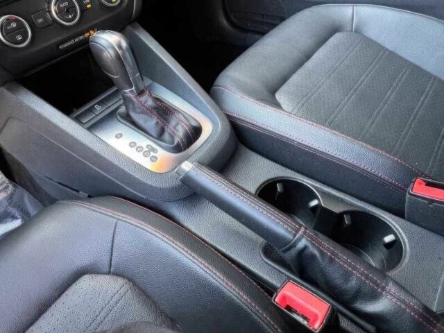 Серый Фольксваген Джетта, объемом двигателя 2 л и пробегом 134 тыс. км за 6000 $, фото 14 на Automoto.ua