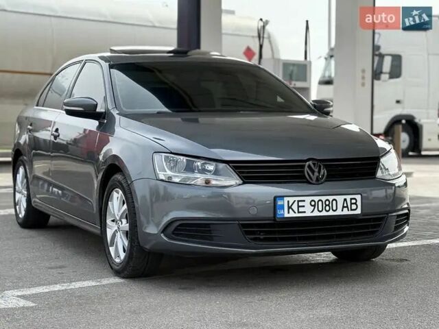 Сірий Фольксваген Джетта, об'ємом двигуна 1.8 л та пробігом 200 тис. км за 9500 $, фото 23 на Automoto.ua