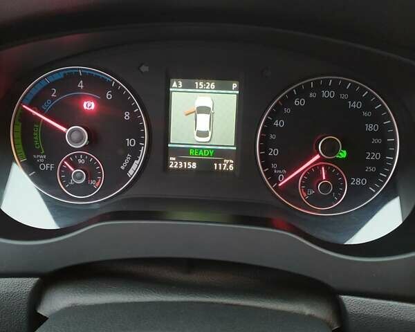 Серый Фольксваген Джетта, объемом двигателя 1.39 л и пробегом 223 тыс. км за 9900 $, фото 19 на Automoto.ua