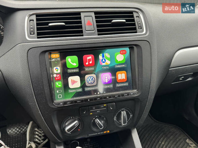 Серый Фольксваген Джетта, объемом двигателя 2.5 л и пробегом 111 тыс. км за 10500 $, фото 19 на Automoto.ua