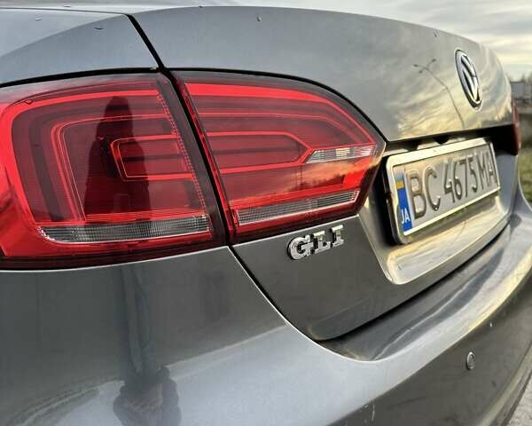 Серый Фольксваген Джетта, объемом двигателя 2 л и пробегом 167 тыс. км за 11000 $, фото 13 на Automoto.ua