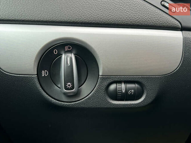 Серый Фольксваген Джетта, объемом двигателя 2 л и пробегом 167 тыс. км за 8999 $, фото 22 на Automoto.ua