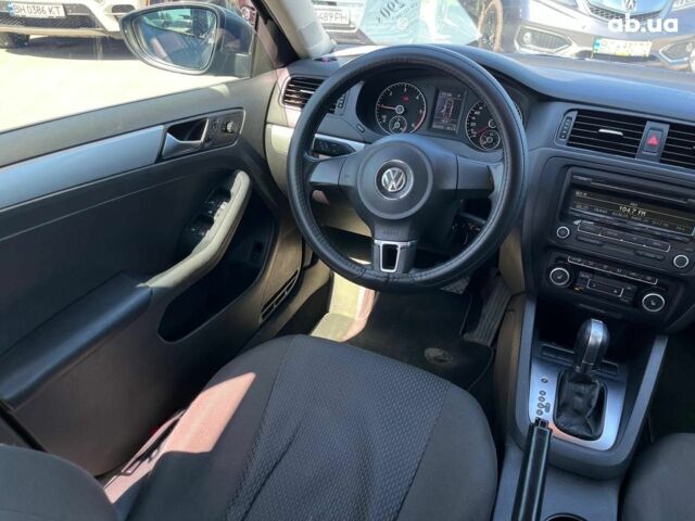 Серый Фольксваген Джетта, объемом двигателя 2 л и пробегом 352 тыс. км за 10240 $, фото 22 на Automoto.ua