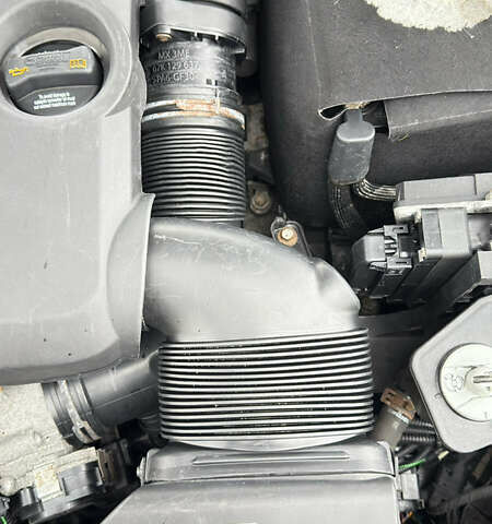 Сірий Фольксваген Джетта, об'ємом двигуна 2.5 л та пробігом 256 тис. км за 8500 $, фото 18 на Automoto.ua