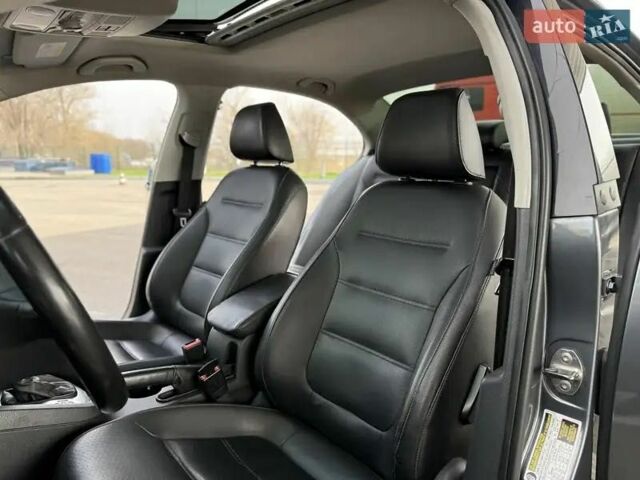 Сірий Фольксваген Джетта, об'ємом двигуна 1.8 л та пробігом 200 тис. км за 9500 $, фото 21 на Automoto.ua