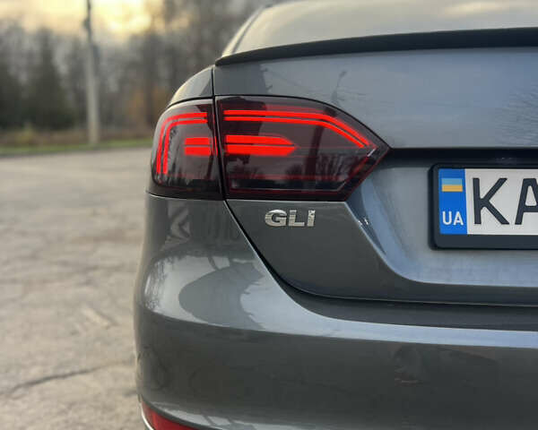 Серый Фольксваген Джетта, объемом двигателя 1.95 л и пробегом 196 тыс. км за 12300 $, фото 8 на Automoto.ua