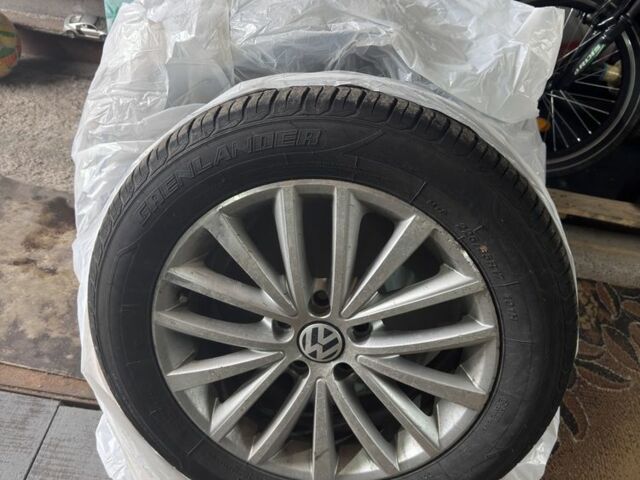 Серый Фольксваген Джетта, объемом двигателя 2.5 л и пробегом 208 тыс. км за 7999 $, фото 12 на Automoto.ua