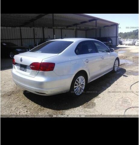 Серый Фольксваген Джетта, объемом двигателя 2.5 л и пробегом 208 тыс. км за 7999 $, фото 18 на Automoto.ua