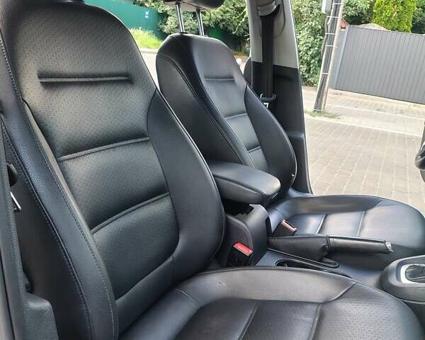 Серый Фольксваген Джетта, объемом двигателя 1.78 л и пробегом 100 тыс. км за 10000 $, фото 16 на Automoto.ua