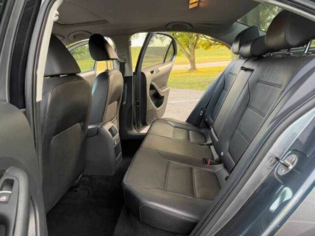 Серый Фольксваген Джетта, объемом двигателя 2 л и пробегом 134 тыс. км за 1150 $, фото 9 на Automoto.ua