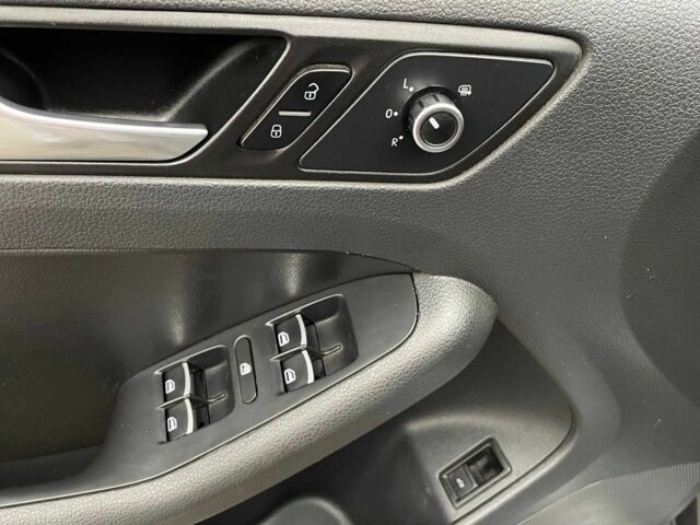 Серый Фольксваген Джетта, объемом двигателя 1.8 л и пробегом 204 тыс. км за 9100 $, фото 8 на Automoto.ua