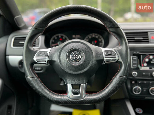 Серый Фольксваген Джетта, объемом двигателя 2 л и пробегом 167 тыс. км за 8999 $, фото 13 на Automoto.ua