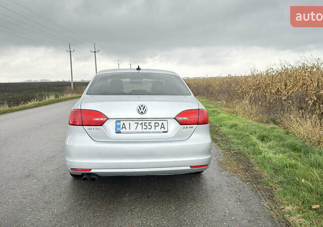 Сірий Фольксваген Джетта, об'ємом двигуна 2.5 л та пробігом 256 тис. км за 8500 $, фото 4 на Automoto.ua