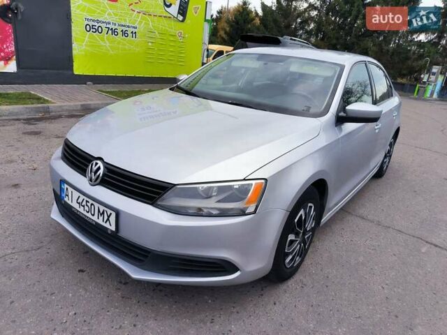 Фольксваген Джетта 2013 у Лубнах на Automoto.ua Сірий Фольксваген Джетта, об'ємом двигуна 1.98 л та пробігом 275 тис. км за 6650 $, фото 5 на Automoto.ua