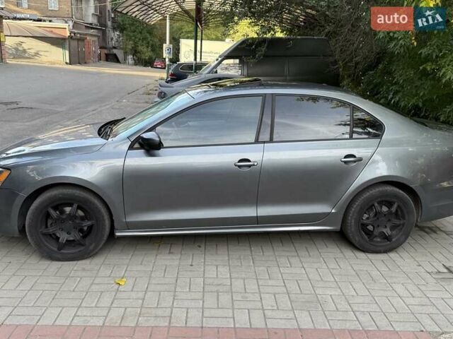 Серый Фольксваген Джетта, объемом двигателя 1.98 л и пробегом 219 тыс. км за 7700 $, фото 3 на Automoto.ua