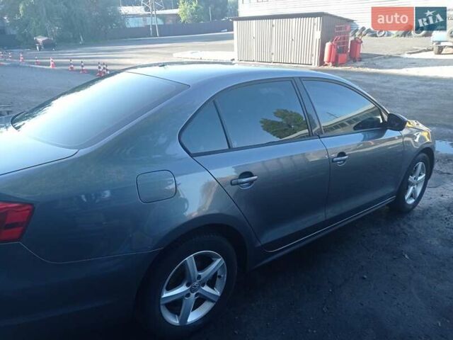 Серый Фольксваген Джетта, объемом двигателя 2 л и пробегом 196 тыс. км за 8200 $, фото 2 на Automoto.ua