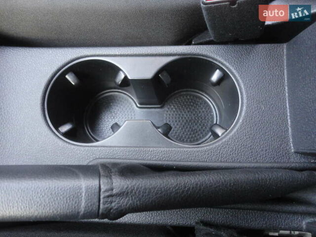 Серый Фольксваген Джетта, объемом двигателя 1.8 л и пробегом 127 тыс. км за 12100 $, фото 18 на Automoto.ua