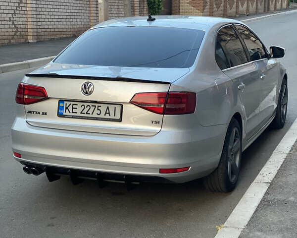 Сірий Фольксваген Джетта, об'ємом двигуна 1.8 л та пробігом 159 тис. км за 11350 $, фото 1 на Automoto.ua