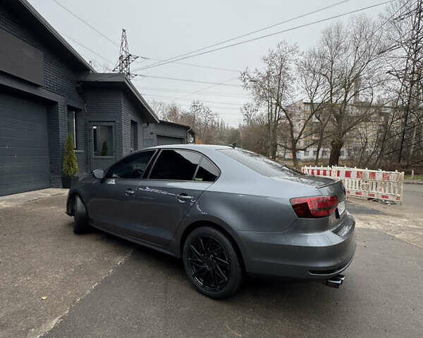 Серый Фольксваген Джетта, объемом двигателя 1.98 л и пробегом 188 тыс. км за 11500 $, фото 12 на Automoto.ua