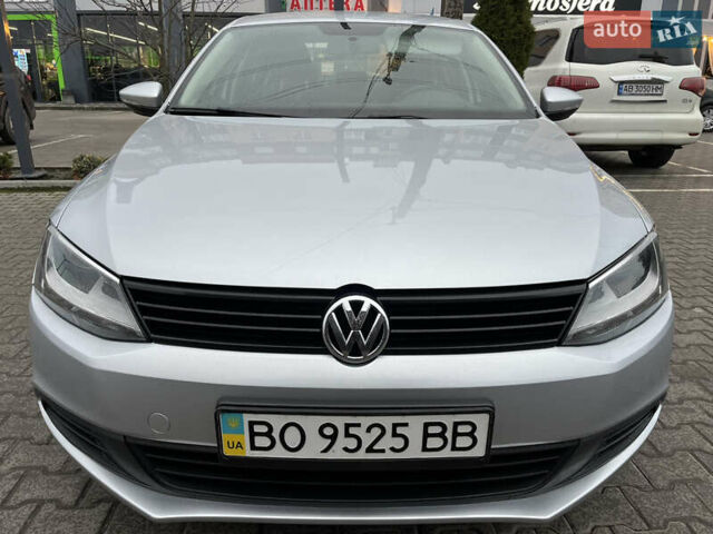 Серый Фольксваген Джетта, объемом двигателя 2 л и пробегом 127 тыс. км за 11900 $, фото 7 на Automoto.ua