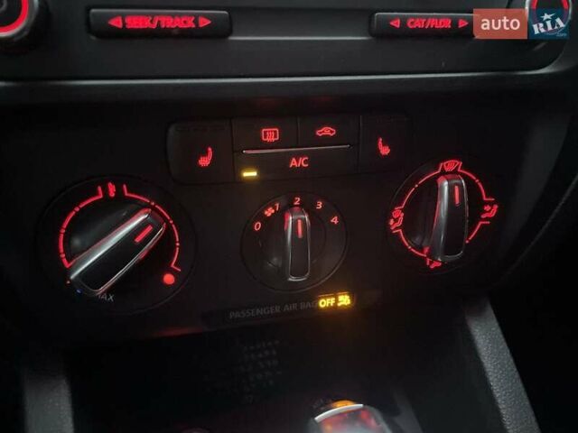 Серый Фольксваген Джетта, объемом двигателя 1.78 л и пробегом 170 тыс. км за 7999 $, фото 19 на Automoto.ua