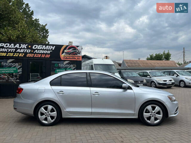 Сірий Фольксваген Джетта, об'ємом двигуна 2 л та пробігом 272 тис. км за 9900 $, фото 3 на Automoto.ua